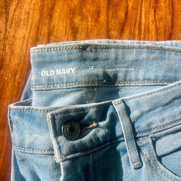 Old Navy Jeans Womens 12P Blue High-Waisted Wow Wide Leg Light Wash Denim NWT - Picture 3 of 5